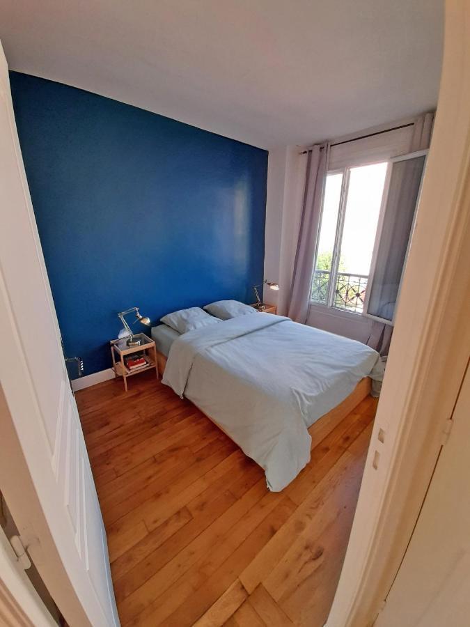 Tres Beau 2P Avec Vaste Sejour Ensoleille - A 50 M Du Metro Du Marche Et De La Mairie Apartment Clichy Bagian luar foto